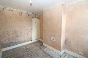 Photo 16- click for photo gallery